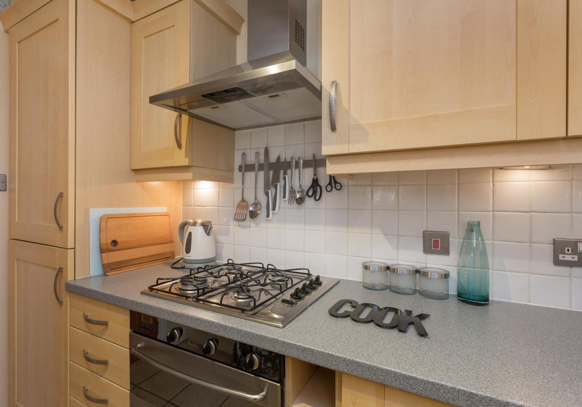 Apartamento Old Tolbooth Wynd - 393 Edimburgo Exterior foto