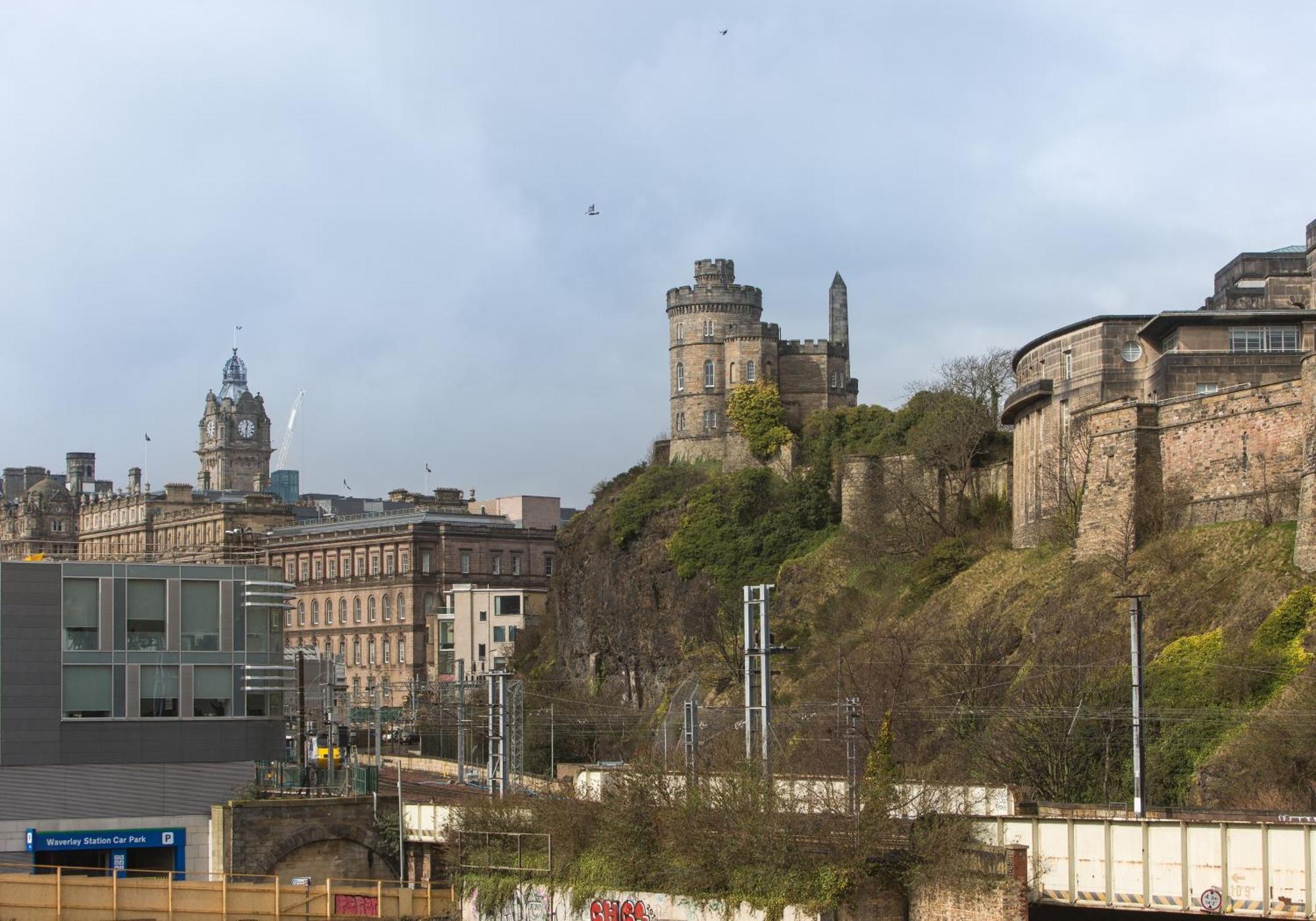 Apartamento Old Tolbooth Wynd - 393 Edimburgo Exterior foto